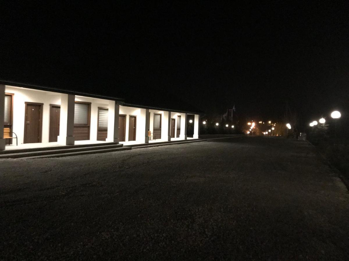 מלון Lipsko Gosciniec Krepa מראה חיצוני תמונה
